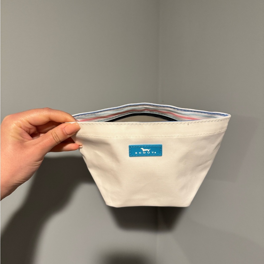 Scout Crown Jewels Cream Pouch